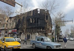 حمله اغتشاشگران ‌به مساجد فارسان/ قرآن را در آتش سوزاندند+فیلم