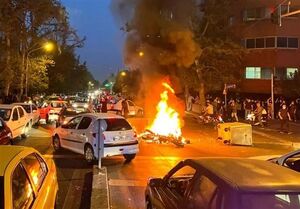 ترفند جدید آشوبگران؛ زنان و کودکان را سپر انسانی کنید!