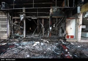 تخریب اموال عمومی توسط اغتشاشگران در اصفهان