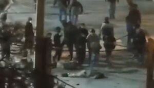 ضرب و شتم نیروهای امنیتی توسط اغتشاشگران در تهران