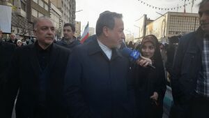 فیلم/ عراقچی: حضور مردم موجب دلگرمی ما است