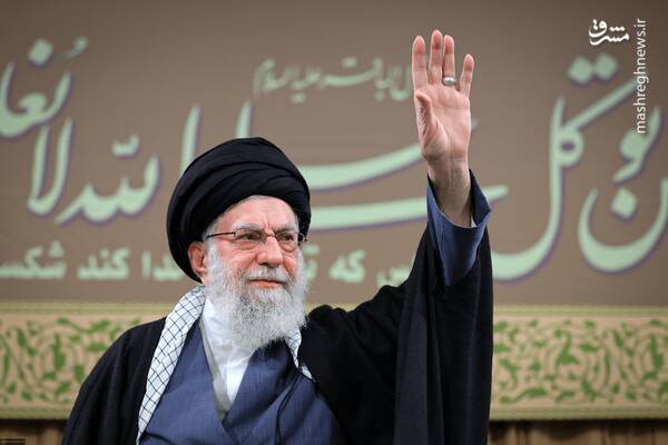 رهبر انقلاب: ملّت بزرگ ایران، همّت و هویت خود را به رخ دشمنان کشید