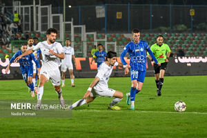 استقلال در سکوت کویر به دنبال صعود/ روز سخت تراکتور برابر شمس‌آذر