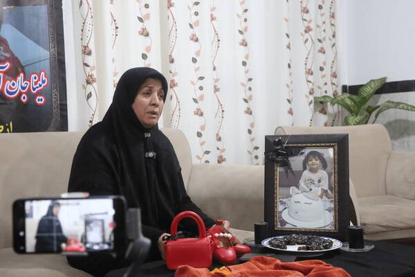 دست دختر ۳ سالهام در دستم بود که به او شلیک کردند