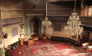 فیلم/ آتش زدن مسجدی که شهید رئیسی امام جماعت آن بود