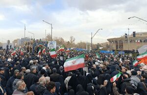 حضور پرشور مردم در چهارراه ولیعصر(عج)