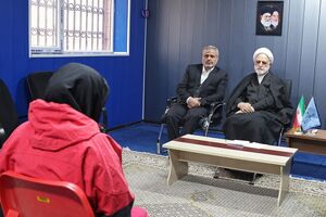 اعترافات زن اغتشاشگری که با بلوک به ماموران امنیتی حمله کرد