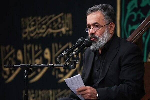 فیلم/ مرثیه خوانی حاج محمود کریمی در رثای شهدای امنیت