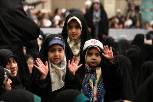 دیدار اقشار مختلف مردم با رهبر انقلاب در سالروز عید مبعث