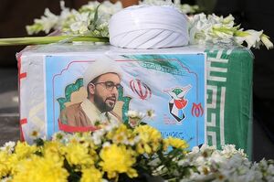 مراسم تشییع پیکر مطهر طلبه شهید علی زمانیان در همدان