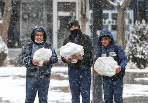 برف شادی در زنجان