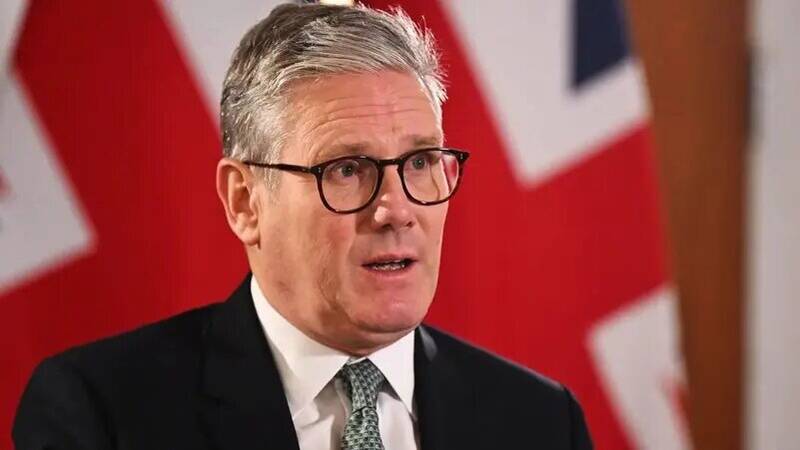 استارمر: هدف از اعزام نیرو به گرینلند بررسی تهدید روسیه است!