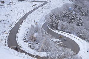 جاده چالوس سفیدپوش شد