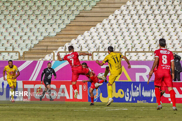 آیا بازیکنان پرسپولیس برابر فجرسپاسی کم کاری کردند؟