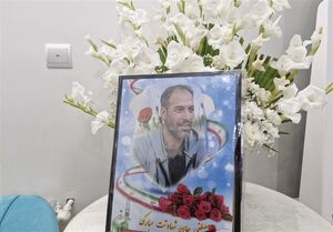 گفت‌وگو با خانواده‌ شهید شیرپور در اسلام‌شهر