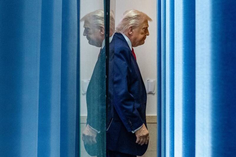 دونالد ترامپ دچار زوال عقل شده