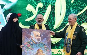 عکس/ مراسم گرامیداشت روز پاسدار بر سر مزار شهید سلامی