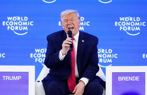 ترامپ از نیویورک تایمز به علت نظرسنجی‌های کاهش محبوبیت شکایت کرد