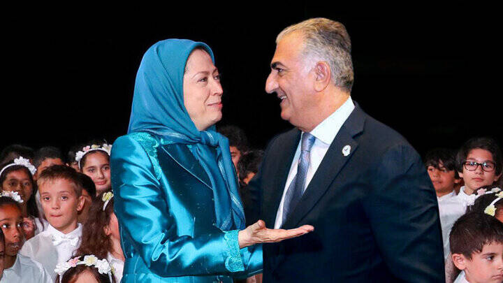 پهلوی در نگاه درباری‌ها؛ وقتی رفقایش هم او را گردن نمی‌گیرند!