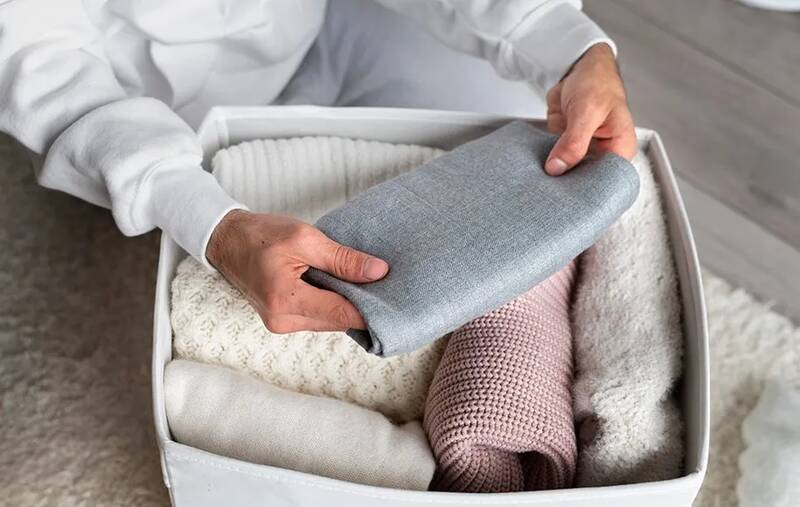 چگونه پوشاک زمستانی را انتخاب، استفاده و نگهداری کنید