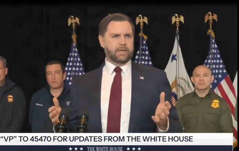 ونس: حمله‌کنندگان به ماموران فدرال مجازات سخت می‌شوند