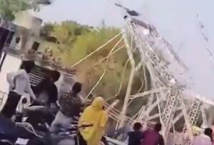 فیلم/ حادثه ناگوار در یک شهربازی در هند