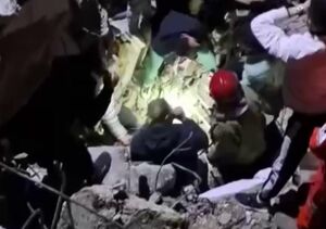 فروریختن ساختمان مسکونی ۵ طبقه در طرابلس لبنان