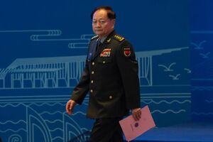 در اقدامی بی‌سابقه، ارشدترین ژنرال ارتش چین برکنار شد