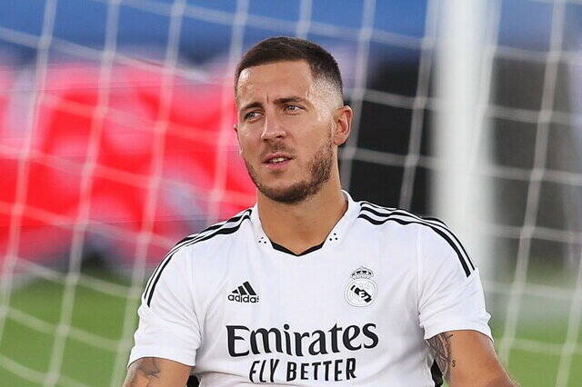 بازیکنانی که به خاطر آسیب‌دیدگی از فوتبال خداحافظی کردند