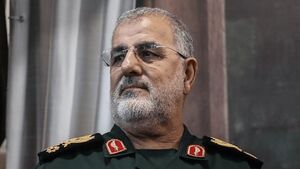 عیادت سرلشکر پاکپور از جانبازان اغتشاشات اخیر