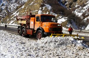 برف‌روبی جاده‌های مازندران