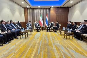 کشورهای آسیایی موضع مقتدرانه علیه هژمونی‌طلبی آمریکا اتخاذ کنند