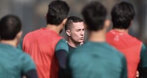 چراغ قرمز اوسمار به تغییر در پرسپولیس