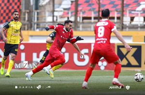 داداش‌زاده: پرسپولیس دیگر جای اشتباه ندارد/ اورونوف باید در تمام بازی‌ها همینقدر درخشان باشد