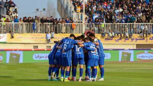 استقلال علیه شفافیت مالی