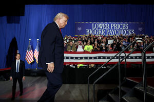 تلگراف: محاصره نظامی ابزار فشار ترامپ برای کشاندن ایران به میز مذاکره است