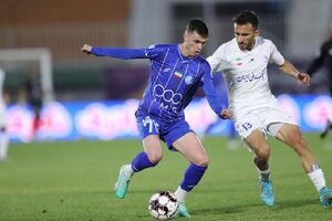 روشن: نوسان کار دست استقلال می‌دهد/ ساپینتو به دستیارانش حق اظهار و نظر بدهد