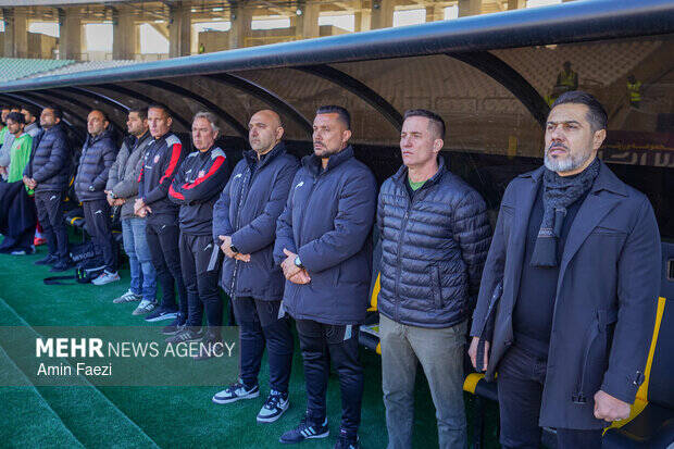 سرمربی پرسپولیس به اشتباهش پی برد/ تصمیم برای فرار از شکست‌های بیشتر