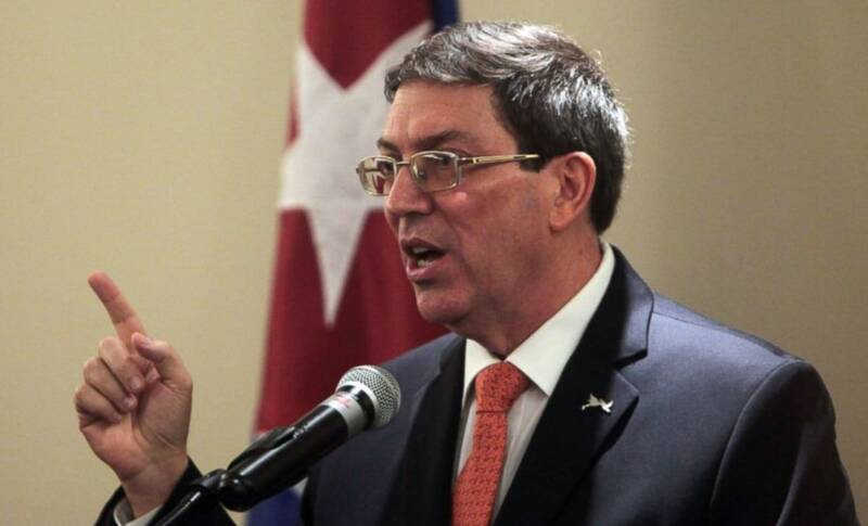 كوبا،هاوانا،آمريكا،ايكس،محاصره،محكوم،نوشت،واشنگتن،وضع