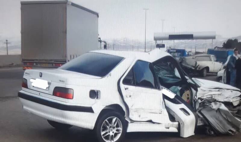 پژو،راننده،پليس،خودرو،وانت،قزوين،پيكان،پارس،رانندگي،حادثه،هيجاني