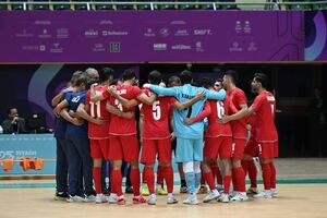 مچ‌اندازی فوتسالی/ نبرد مربیان ایرانی برای صدرنشینی