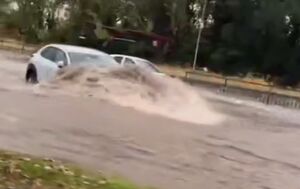 سیلاب شدید پایتخت شیلی را درنوردید