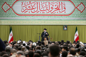 تصاویر دیدار اقشار مردم با رهبر انقلاب