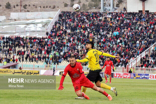 دو دیدار جذاب برای تغییر صدرنشین/ استقلال آسودهتر از سپاهان و تراکتور