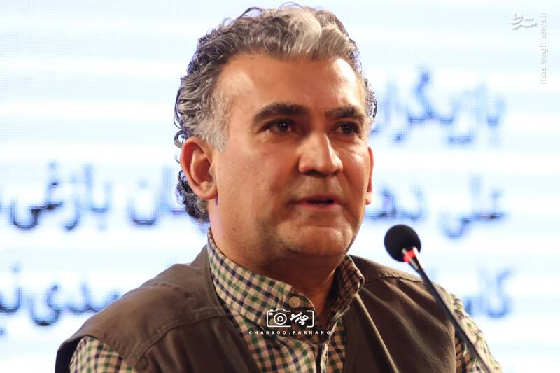 نشست خبری فیلم سینمایی «غبار میمون» در نخستین روز از چهل و چهارمین جشنواره فیلم فجر