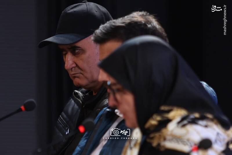 نشست خبری فیلم سینمایی «غوطه‌ور» در نخستین روز از چهل و چهارمین جشنواره فیلم فجر