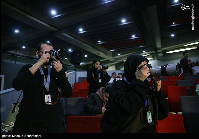 حواشی نخستین روز از چهل و چهارمین جشنواره فیلم فجر