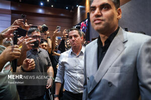 انتقاد دوباره اوسمار از غفلت مدیریتی/ خواب بدموقع بخش حقوقی پرسپولیس