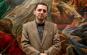 رونمایی از نقاشی جدید روح الامین با عنوان "شهید امنیت"