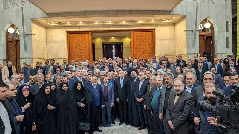  تجدید بیعت مجلسی‌ها با آرمان‌های رهبر کبیر انقلاب